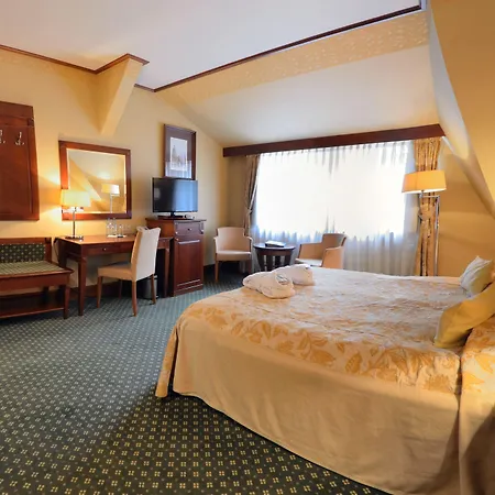 מלון Park שצ'צ'ין