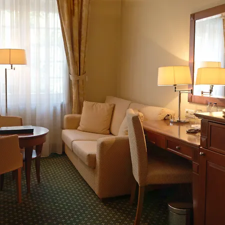 Park מלון שצ'צ'ין