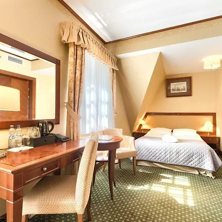Park Hotel 4*