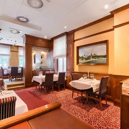 Park מלון שצ'צ'ין